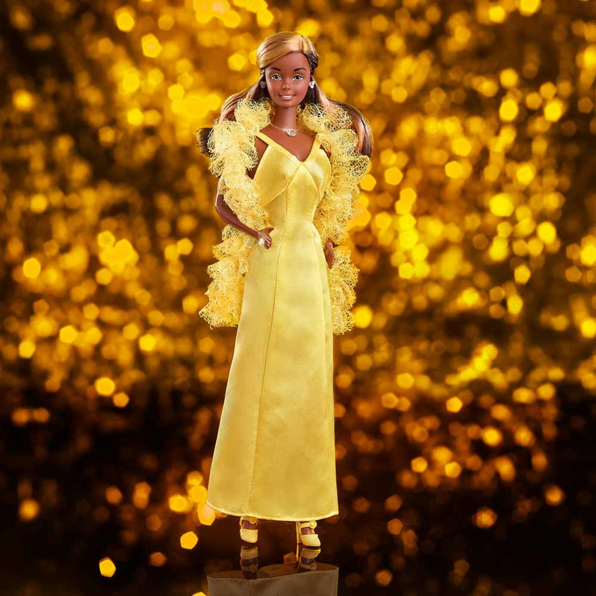 1977 Superstar Christie Barbie Doll